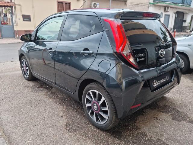TOYOTA Aygo Connect 1.0 VVT-i 72 CV 5 porte x-wave g