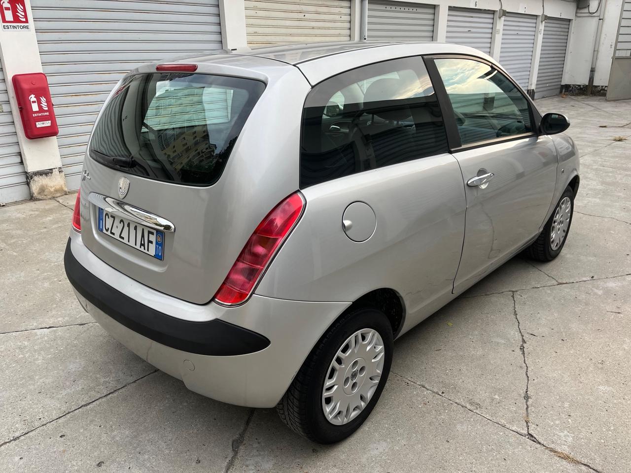 Lancia Ypsilon 1.2 Benzina
