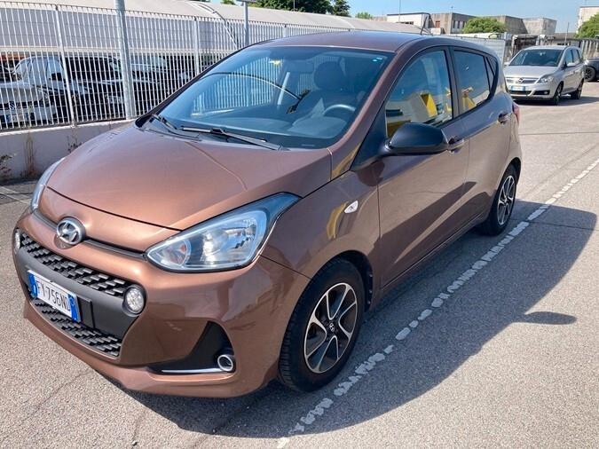 Hyundai i10 1.0 MPI Tech A/T