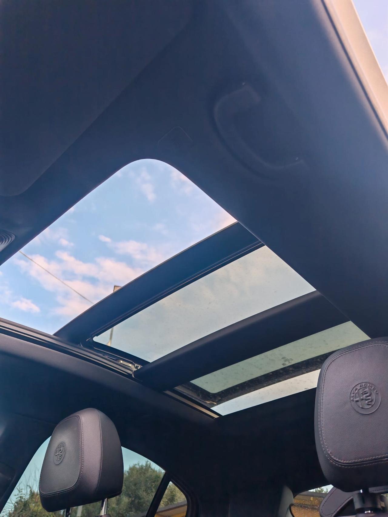 Alfa Romeo Stelvio 2.2 Turbodiesel 210 CV AT8 Q4 Veloce