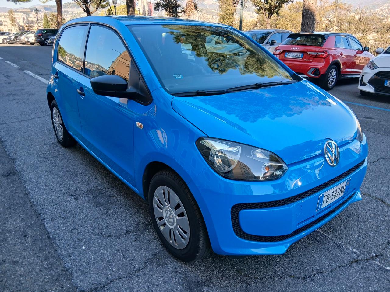 Volkswagen up!