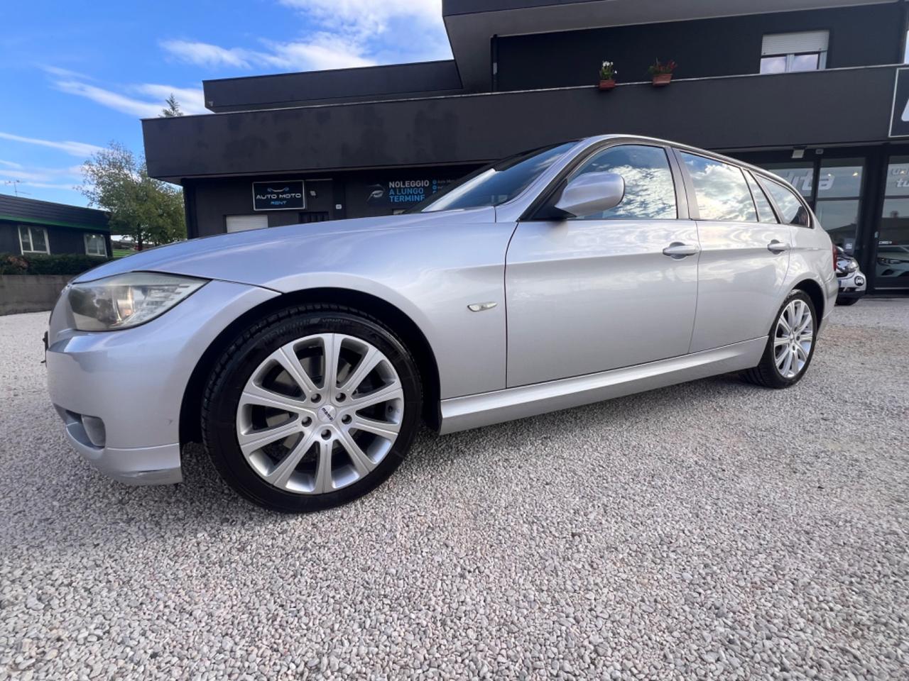 Bmw 320 320d cat Touring Attiva