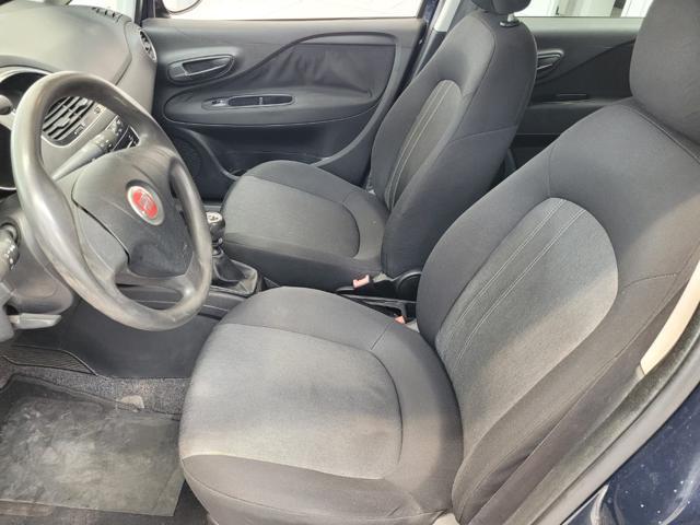 FIAT Punto 1.2 8V 5 porte Street