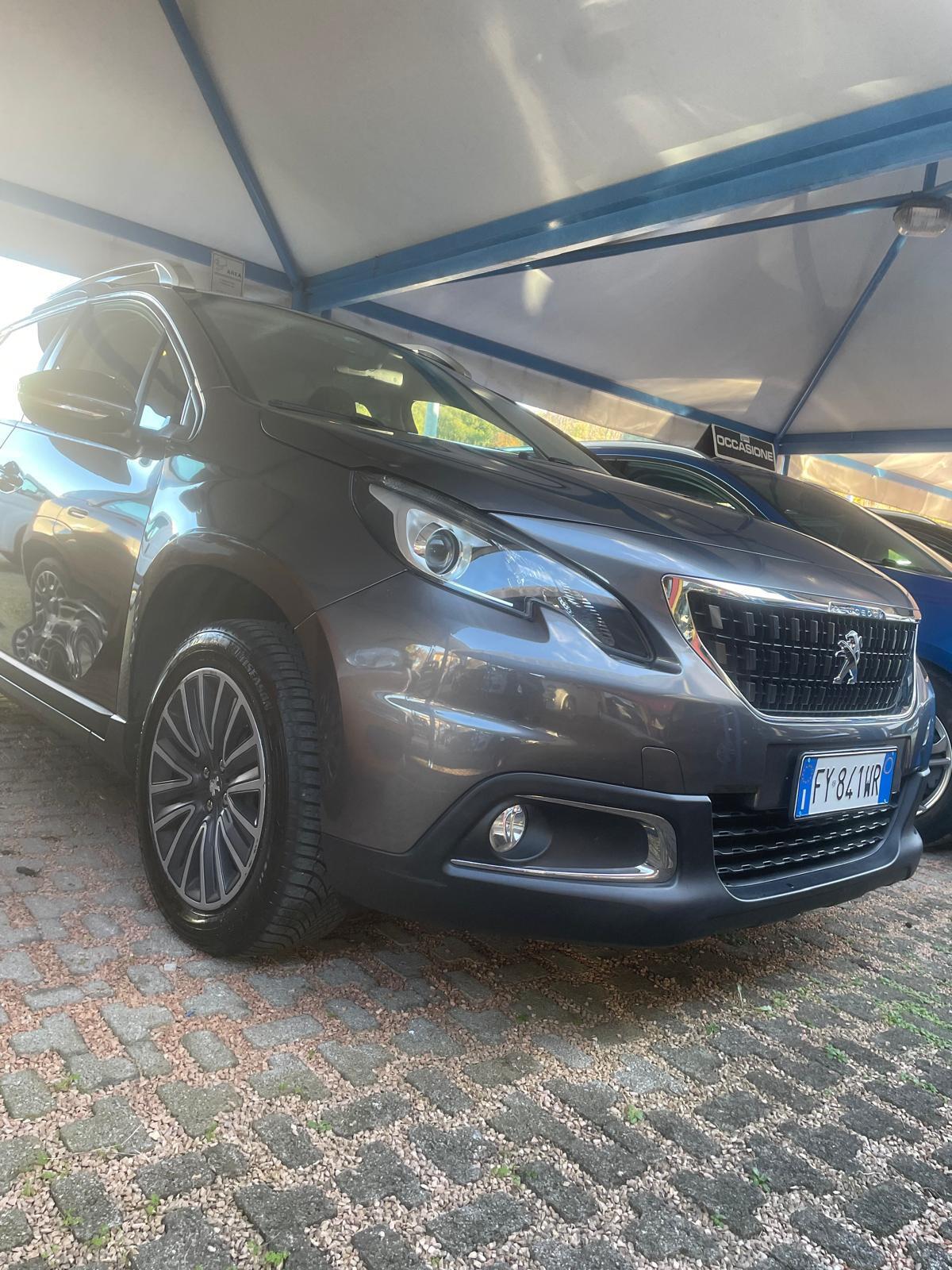 Peugeot 2008 BlueHDi 100 cv