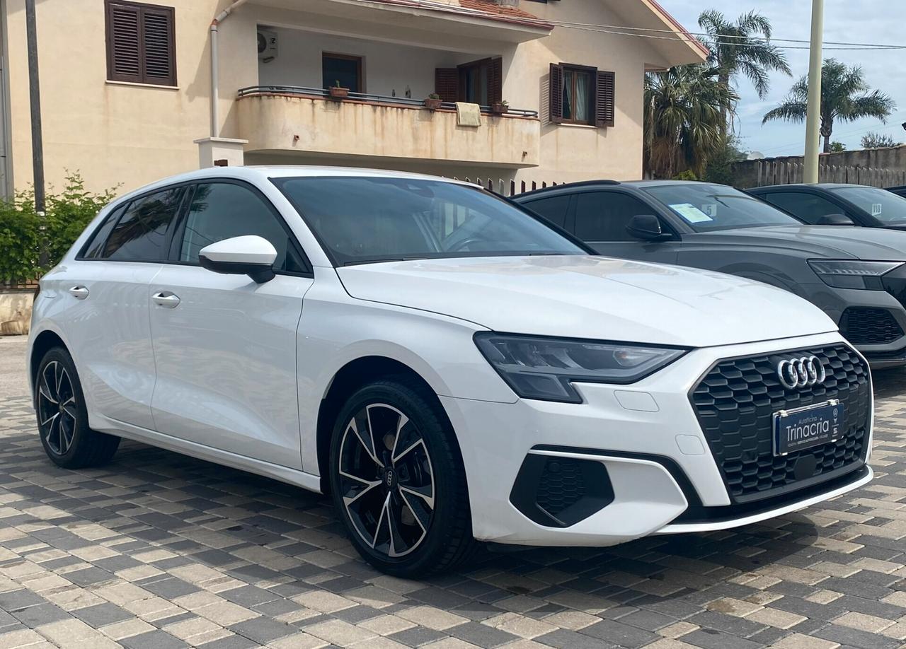 Audi A3 Business 2.0 TDI 150CV s-tronic 35