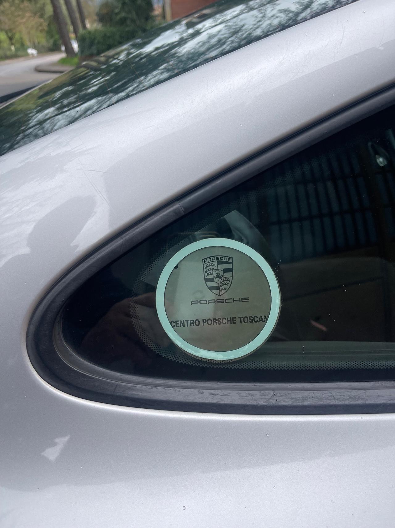 Porsche 911 Carrera cat Coupé