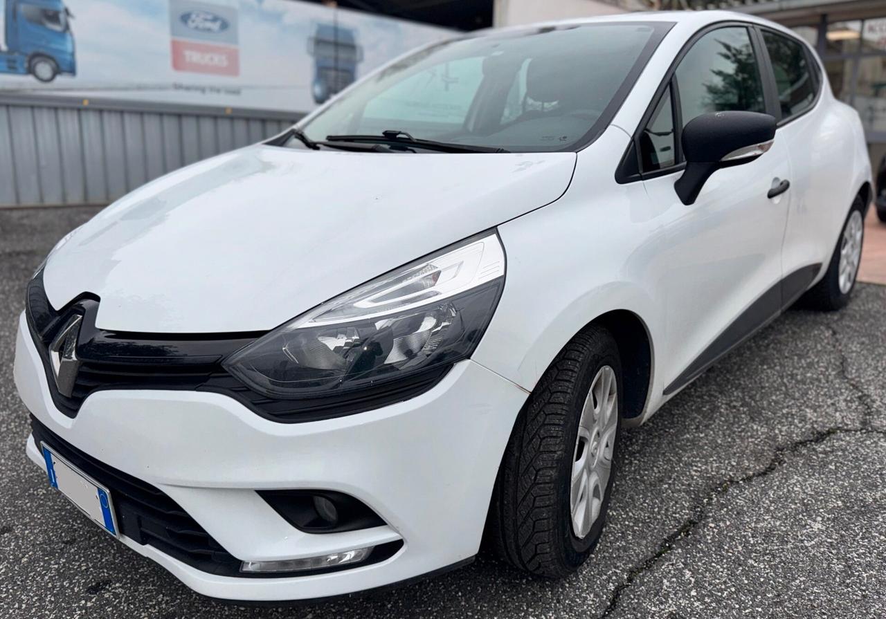 Renault Clio VAN 1.2 16v Business 75cv autocarro