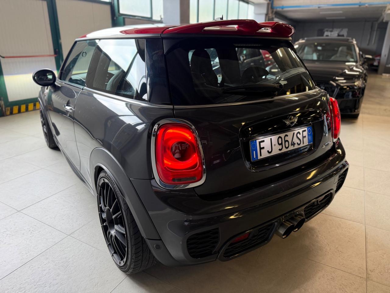 Mini JONH COOPER WORKS 231CV KMCERT UNICOPR EU6B