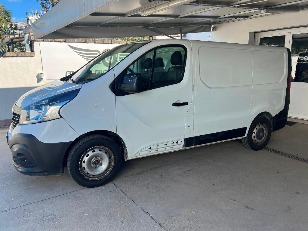 Renault Trafic 1.6d 120 CV / 3 Posti / Euro 6b