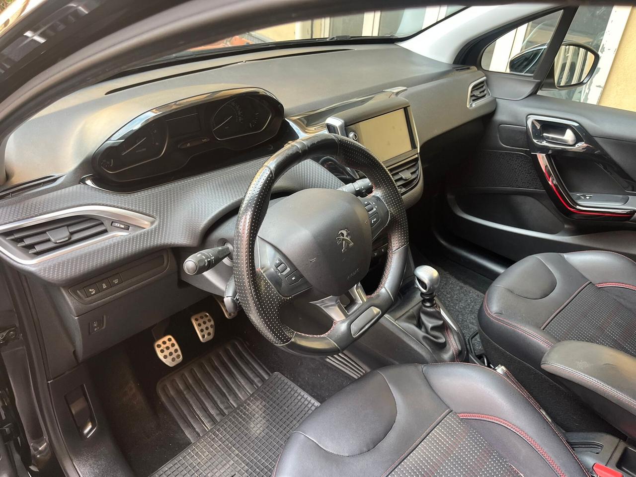 Peugeot 208 BlueHDi 120 S&S 5 porte GT Line