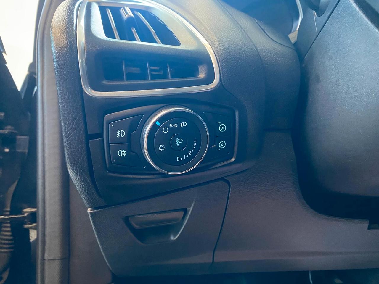 Ford Focus 1.6 TDCi 95 CV