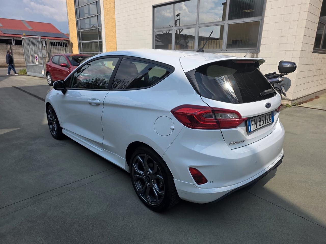 Ford Fiesta 1.0 Ecoboost 100 CV 3 porte ST-Line