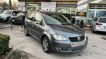 Volkswagen Touran 2.0 16V TDI Highline