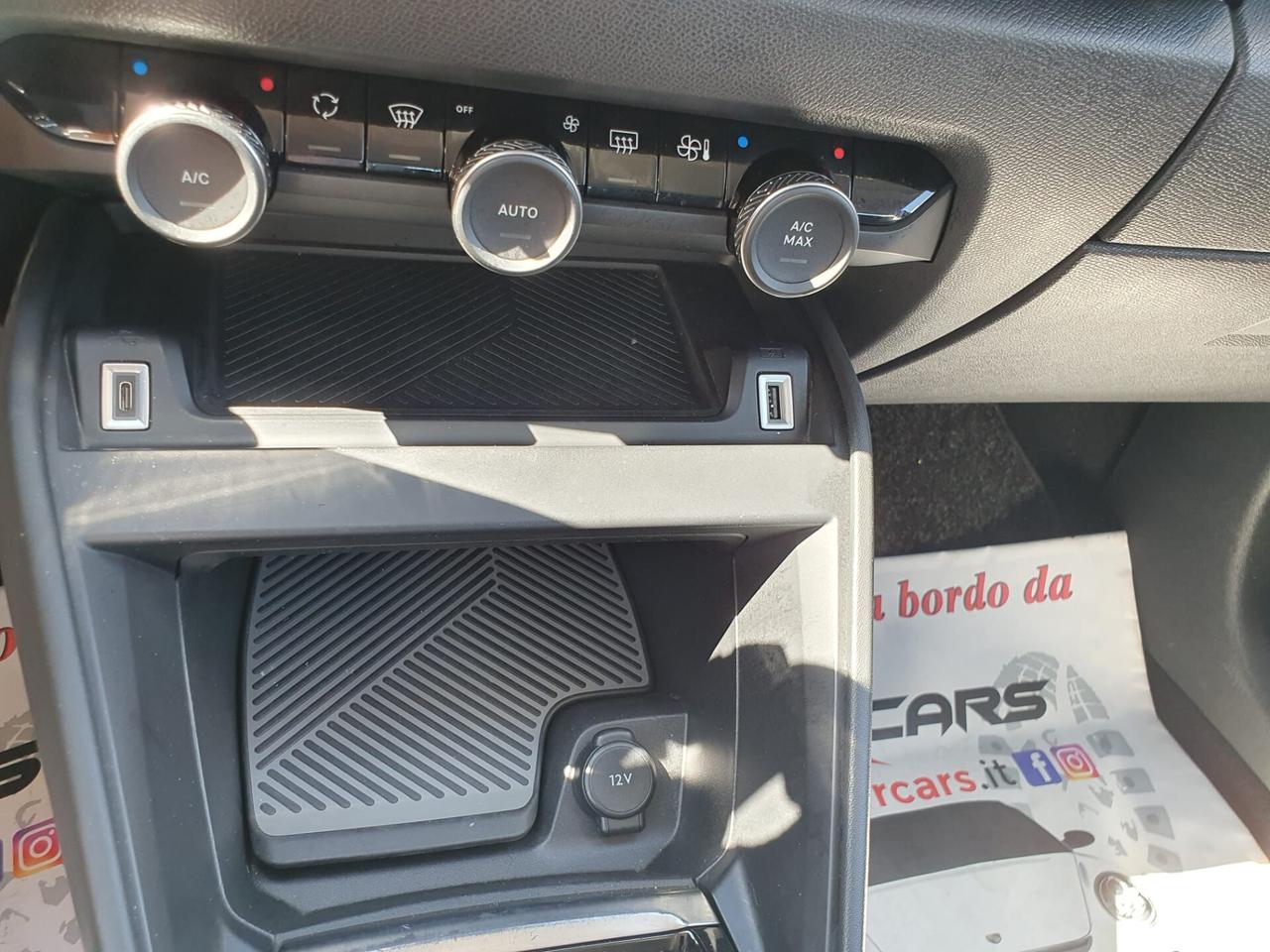 Citroen C4 BlueHDi 130 S&S EAT8 Shine