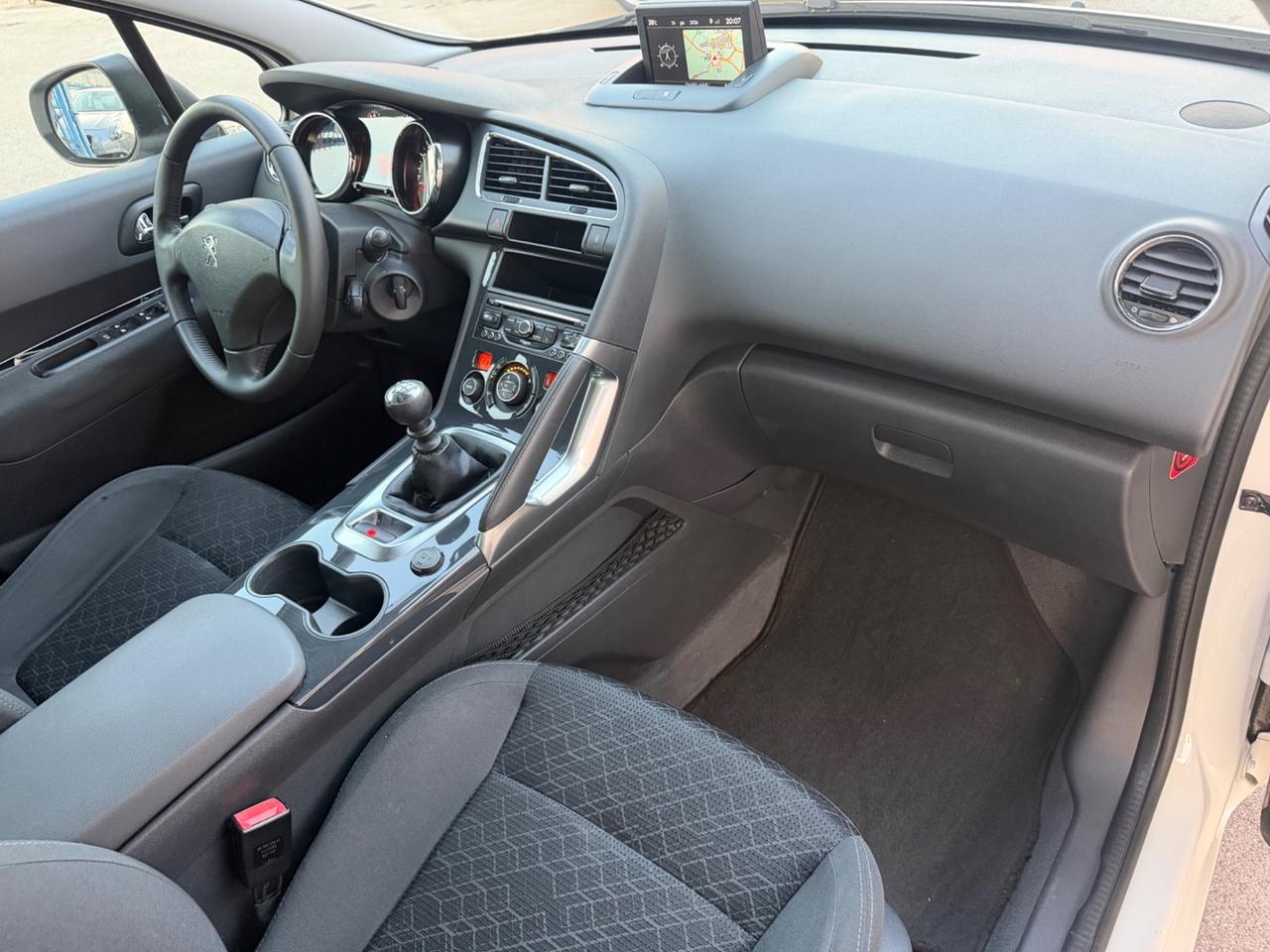 Peugeot 3008 1.6 HDi 115CV Allure 2013