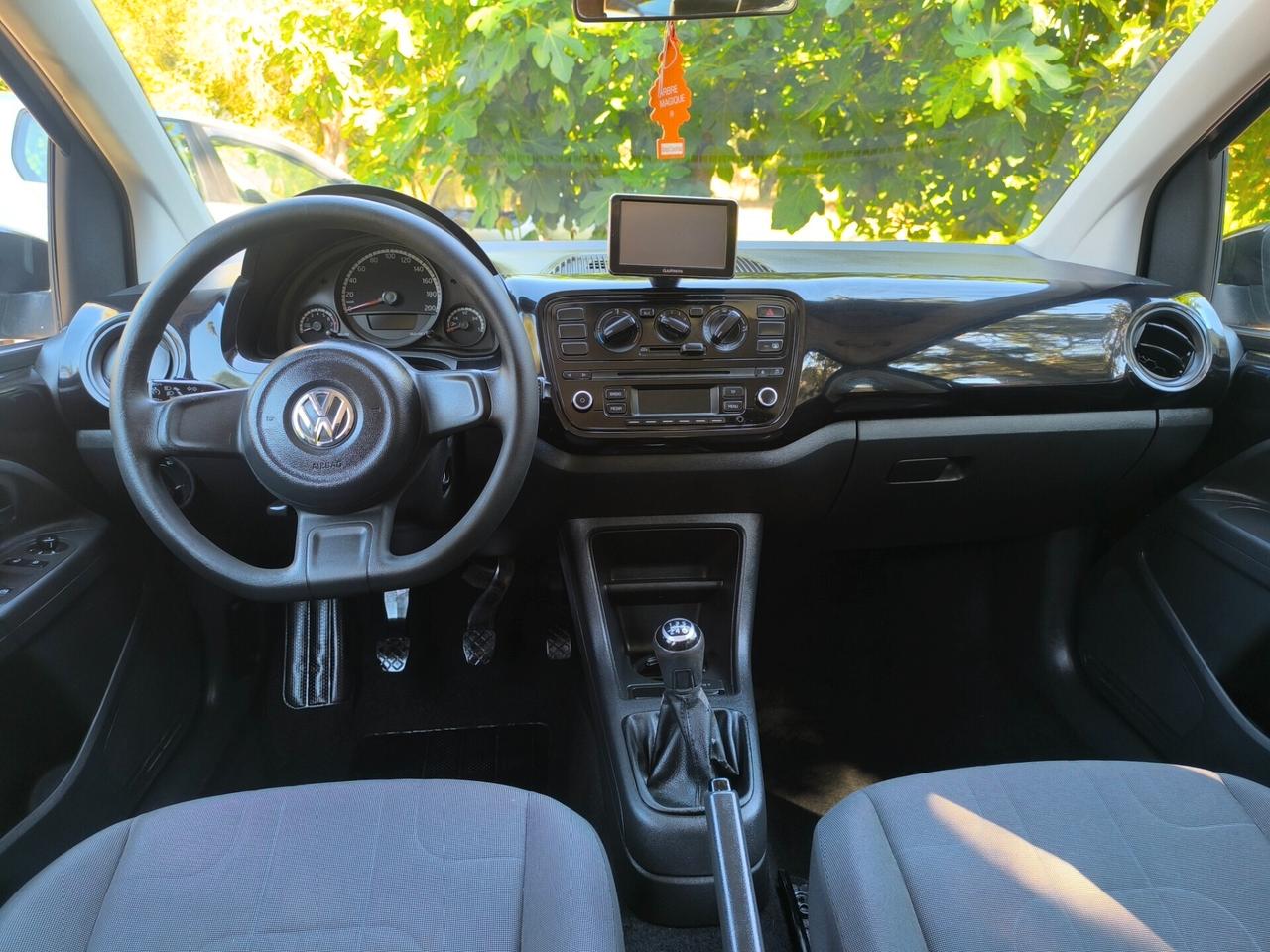 Volkswagen up! 1.0 75 CV 5p. high