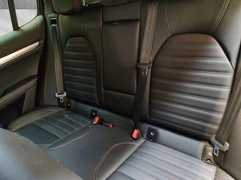 Alfa Romeo Stelvio 2.2 t Tributo Italiano Q4 210cv auto