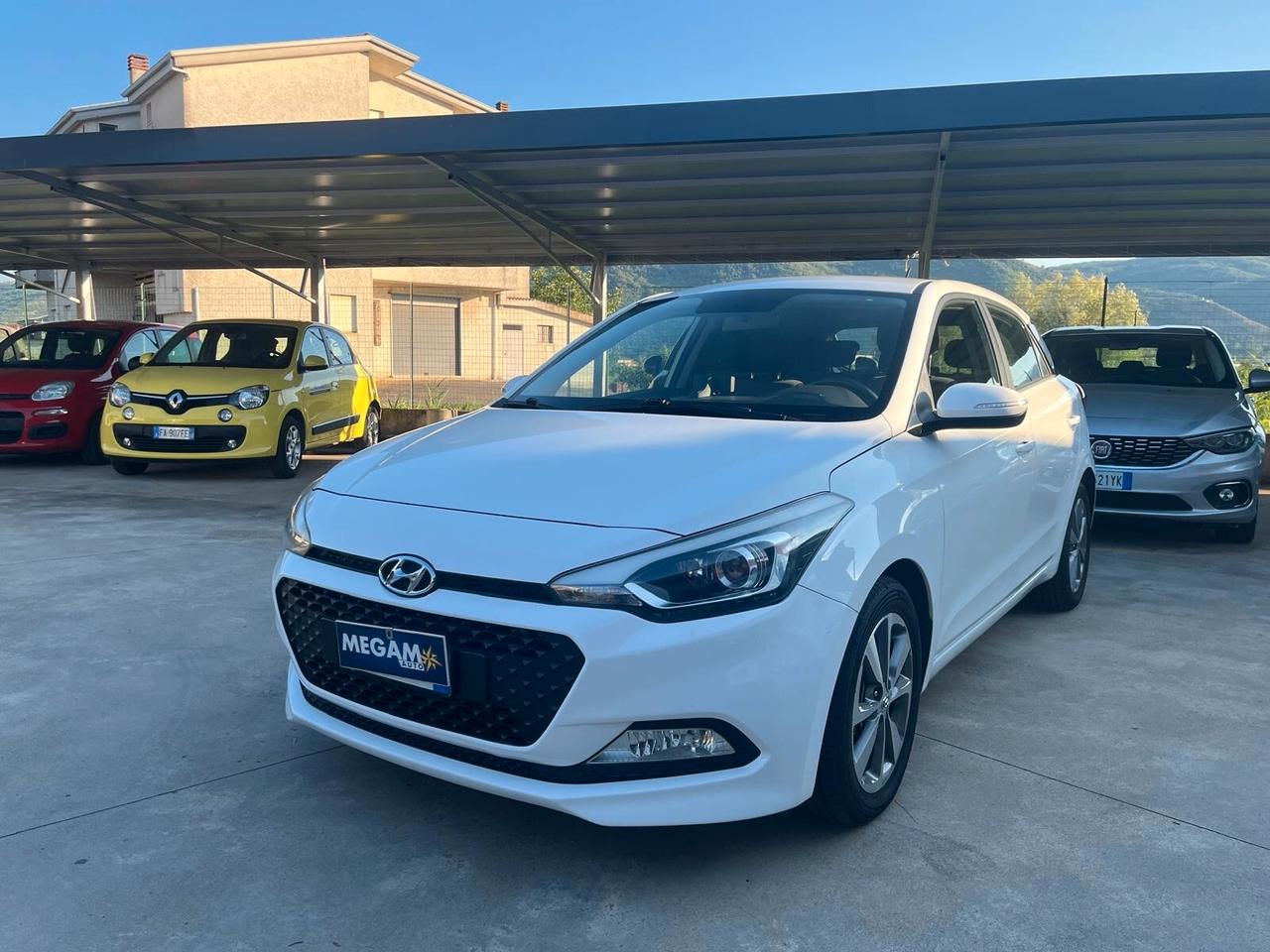 Hyundai i20 1.4 CRDi 5p. Active Login