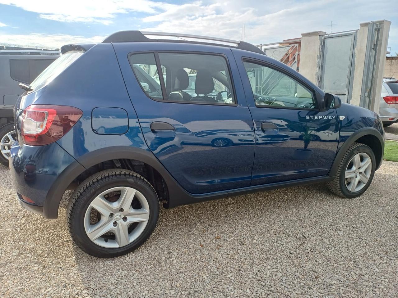 Dacia Sandero Stepway TCE GPL DI SERIE - 2017