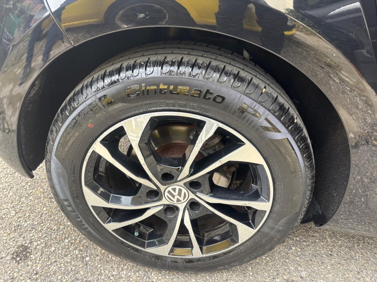 Volkswagen Golf 7.5 1.6 TDI 115CV DSG Highline BlueMotion Tech.