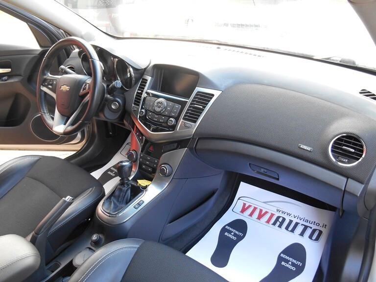 Chevrolet Cruze 1.7 Diesel Station Wagon LTZ