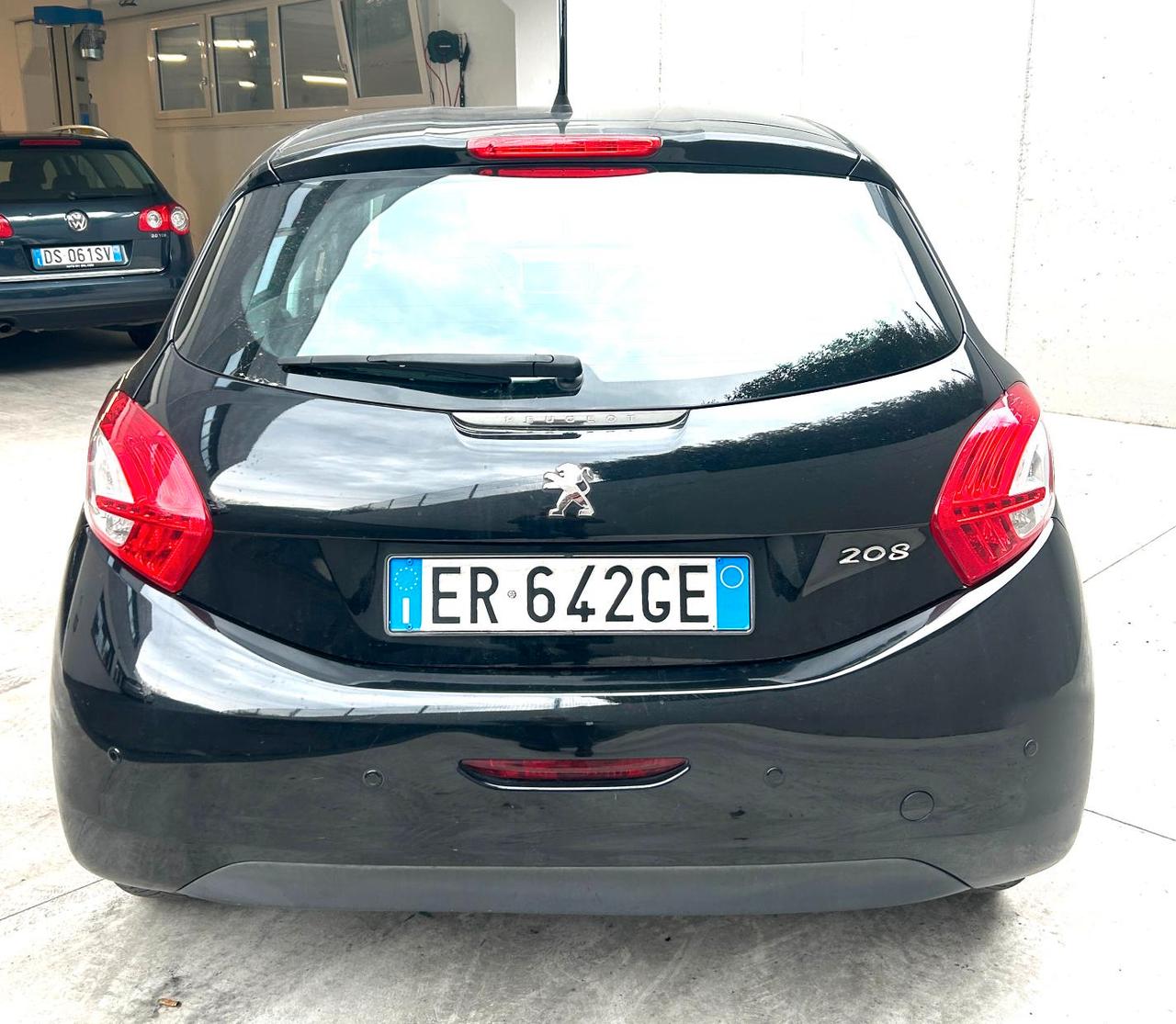 Peugeot 208 5 Porte 208 5p 1.2 puretech (vti) 12v Active