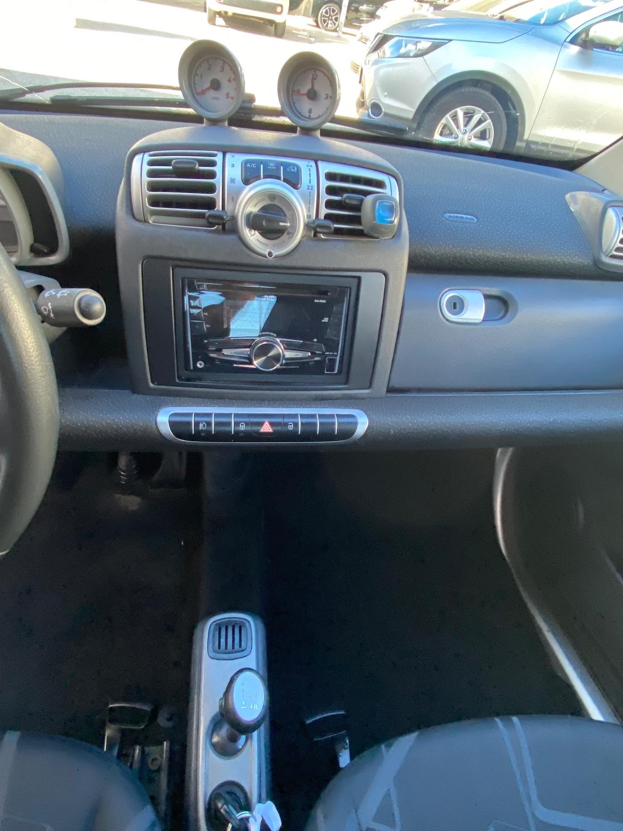 Smart ForTwo 800 33 kW coupé pure cdi