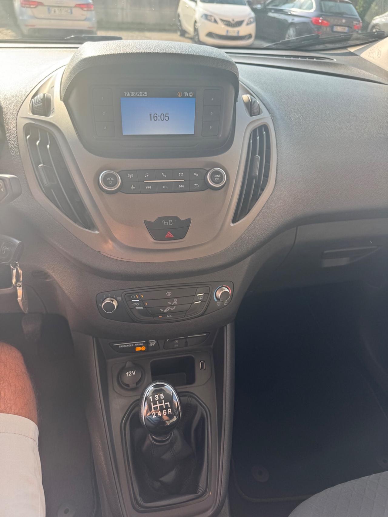 Ford Tourneo Courier 1.5 TDCI 100 CV S&S Plus
