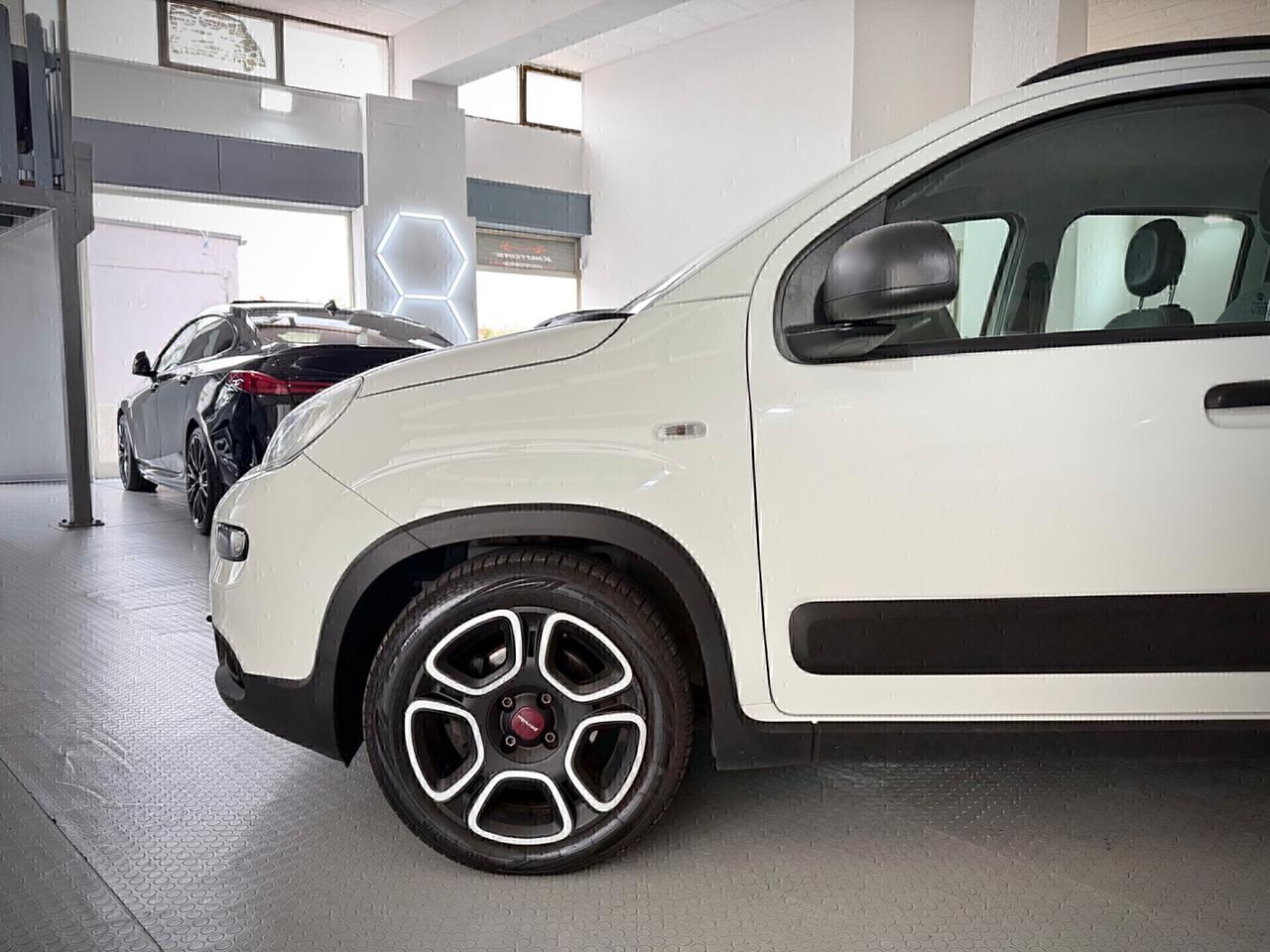Fiat Panda 1.0 Hybrid City Life 70cv 5 posti