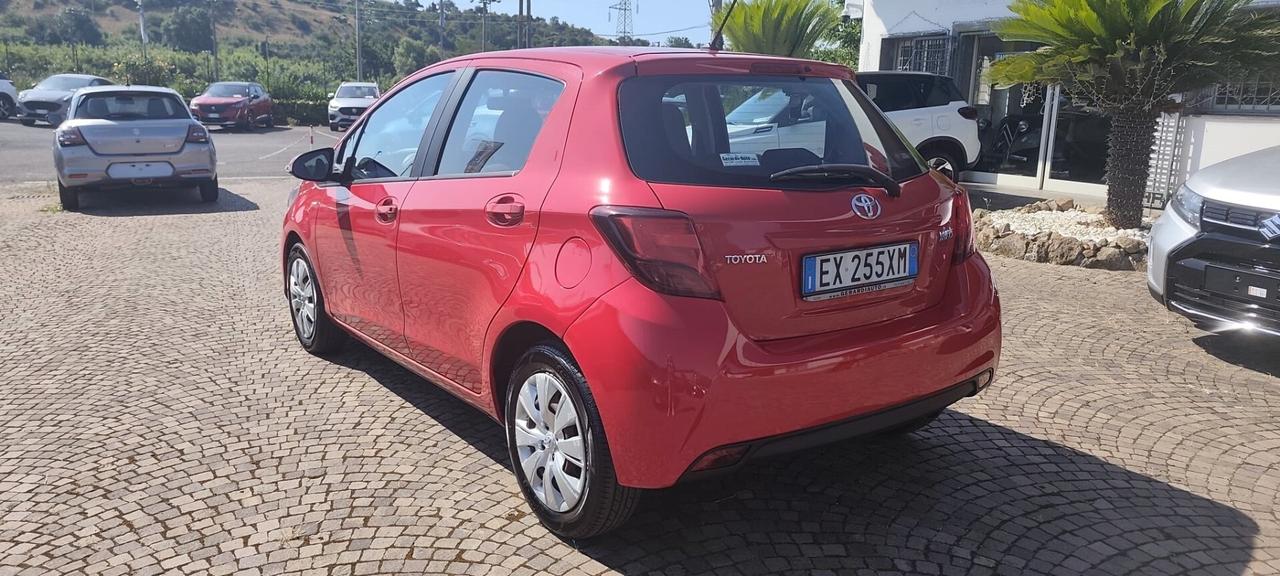 Toyota Yaris 1.0 5 porte