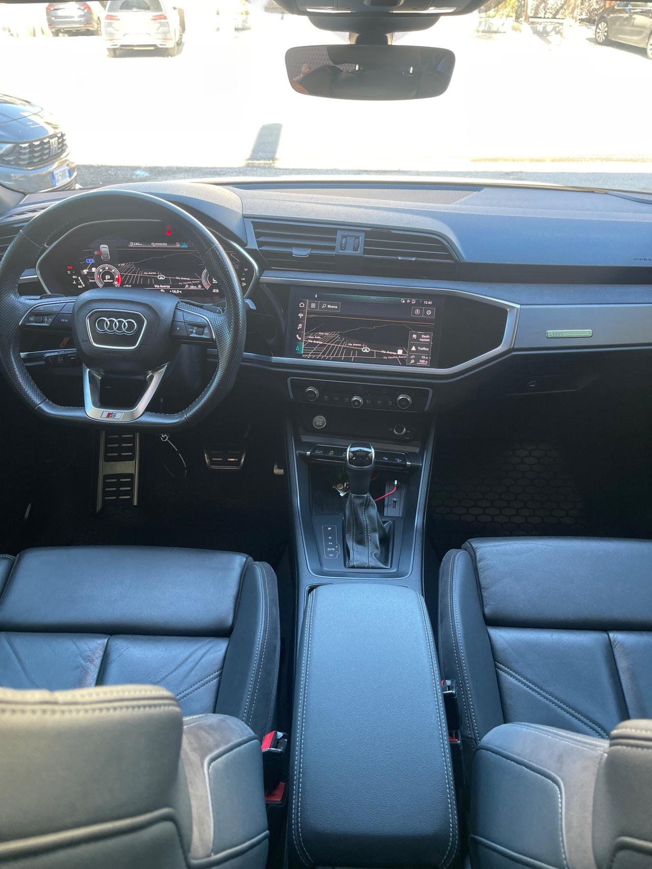 Audi Q3 35 TDI quattro S line edition