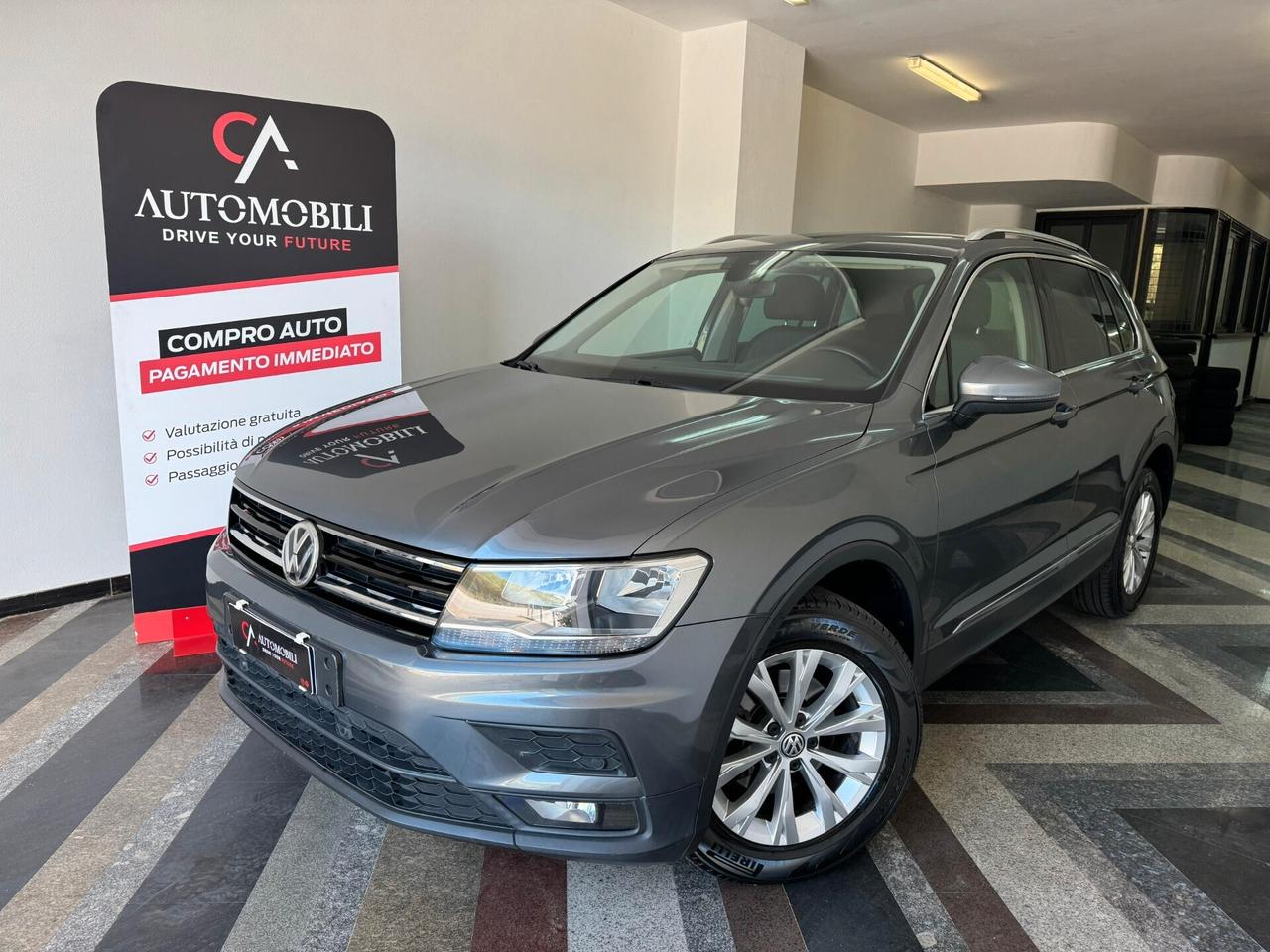 Volkswagen Tiguan 2.0 TDI SCR DSG Business BlueMotion Technology