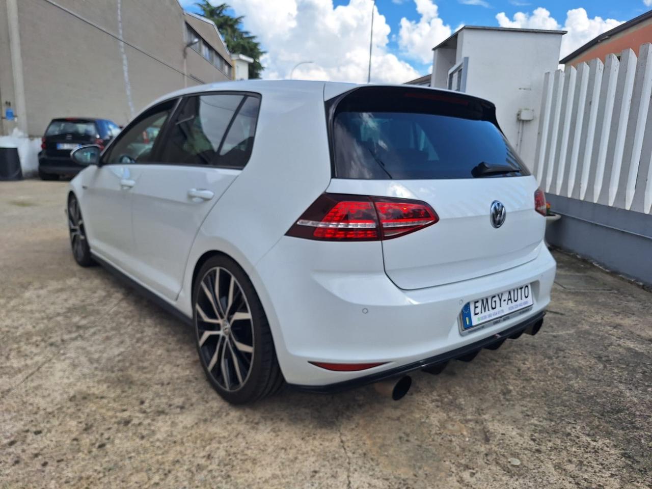 Volkswagen Golf GTI 2.0 TSI 5p. Automatico