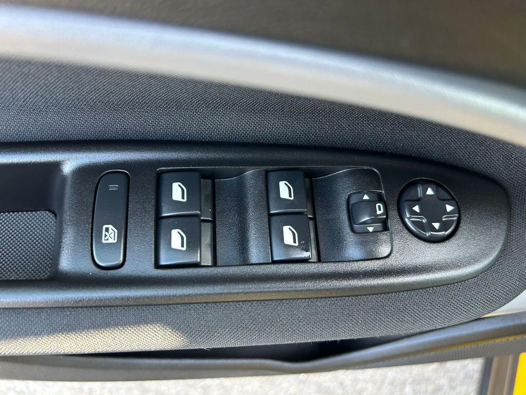 Jeep Avenger 1.2 Turbo 100CV First Edition