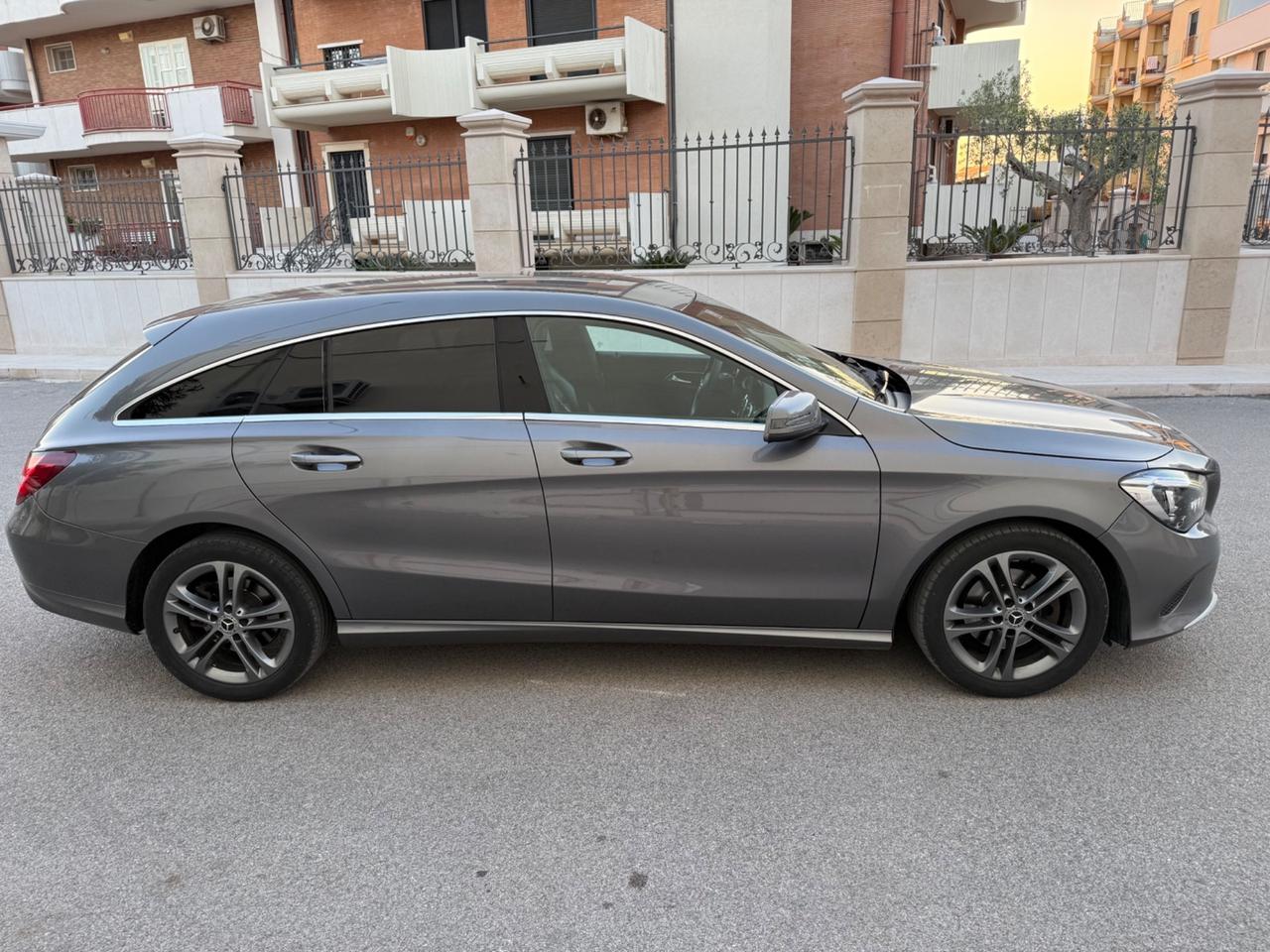 Mercedes-benz CLA 180 d Premium UNICO PROPRIETARIO