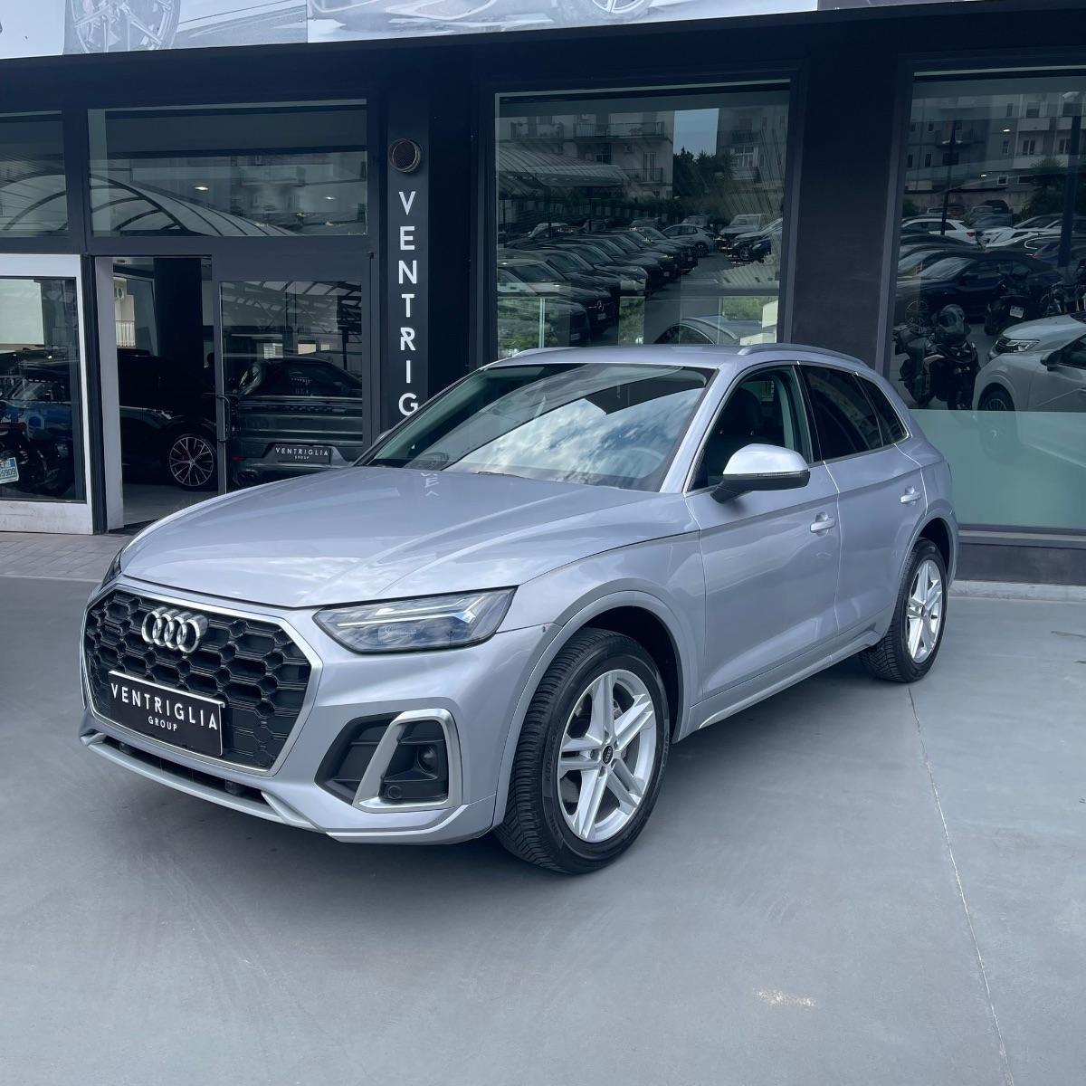 AUDI Q5 40 2.0 tdi mhev 12V S line quattro s-tronic