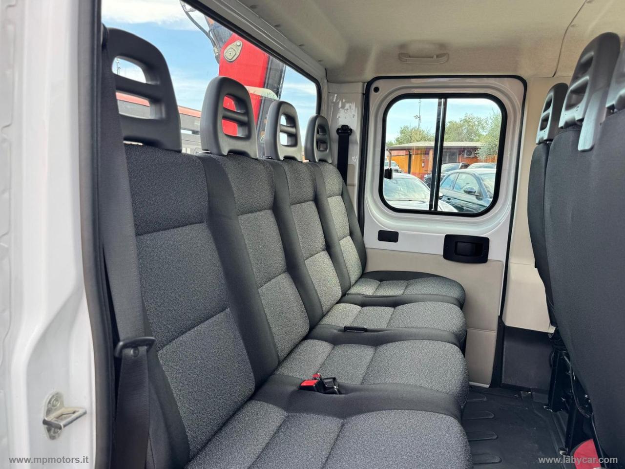 DUCATO D.CAB. + GRU 2.3 MJ 140CV 7 POSTI