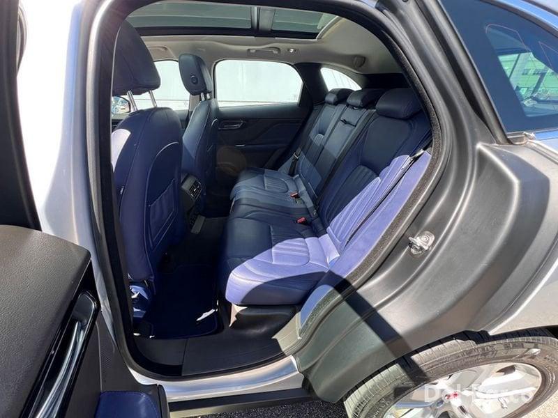 Jaguar F-Pace 2.0d 180 CV AWD aut. Prestige