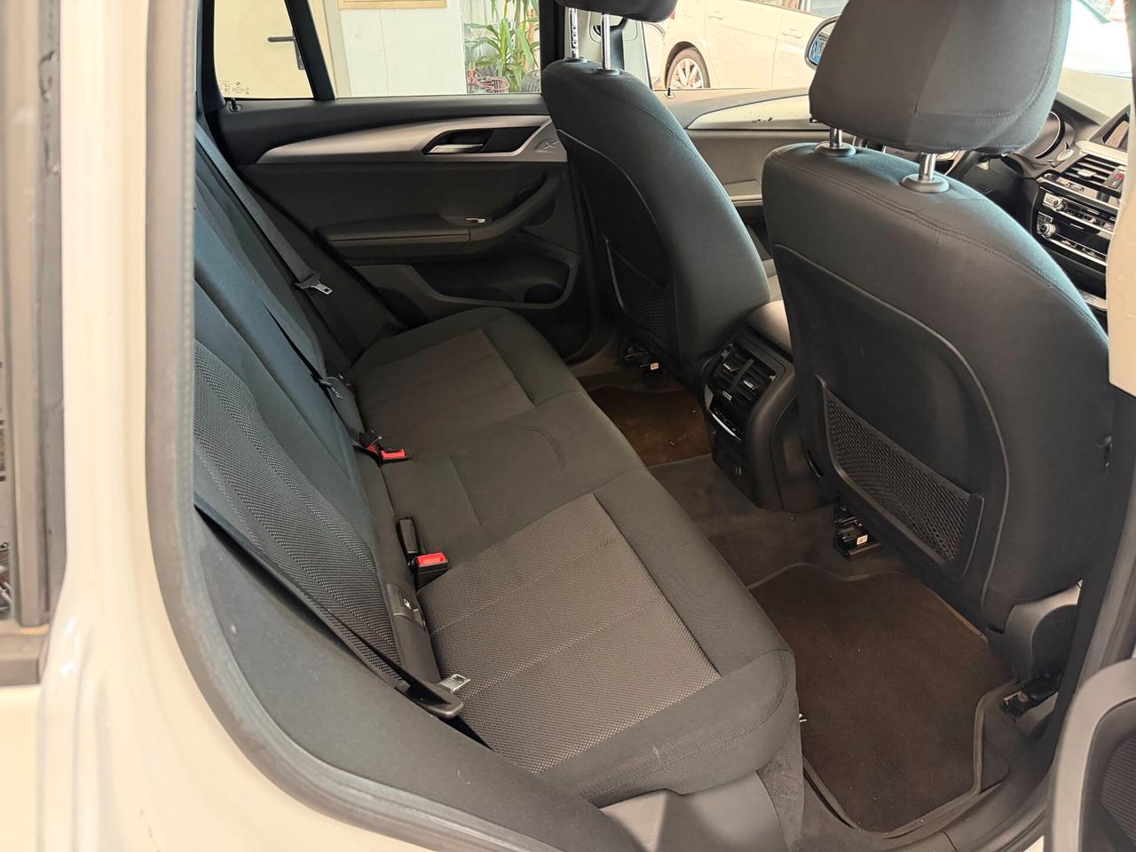 BMW X3 X-Drive 2.0cc 190Cv Automatico Doppio treno di gomme su cerchio in lega