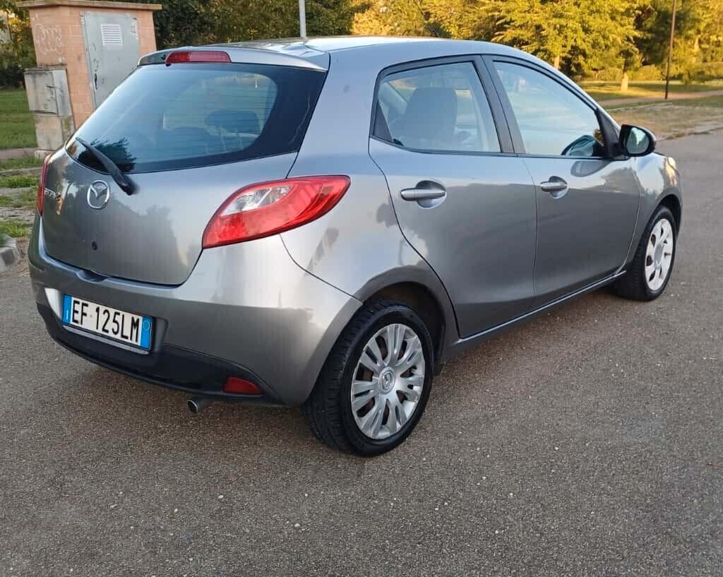 Mazda 2 Mazda2 1.3 16V 75CV 5p. Play GPL