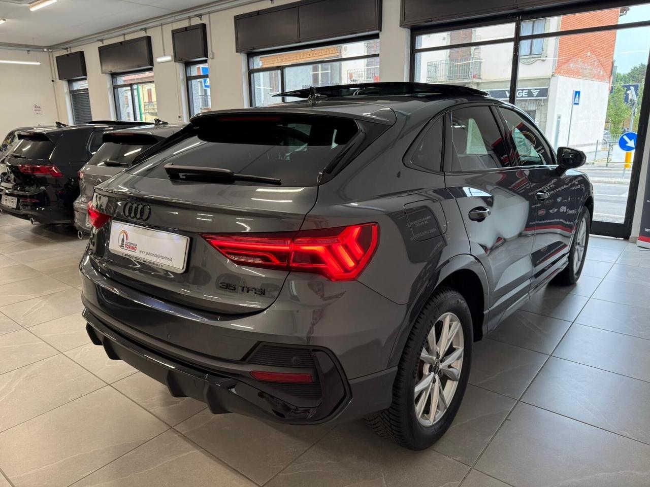 Audi Q3 35 TFSI S tronic S line edition TETTO