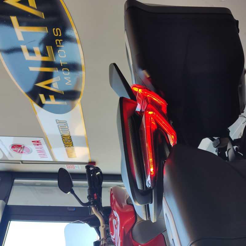 MV Agusta Turismo Veloce 800 R - 2024