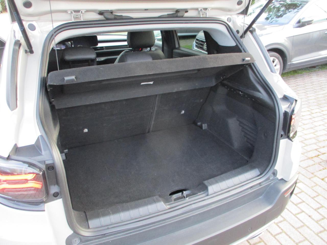 Jeep Avenger 1.2 Turbo MHEV DCT Summit Led/Camera