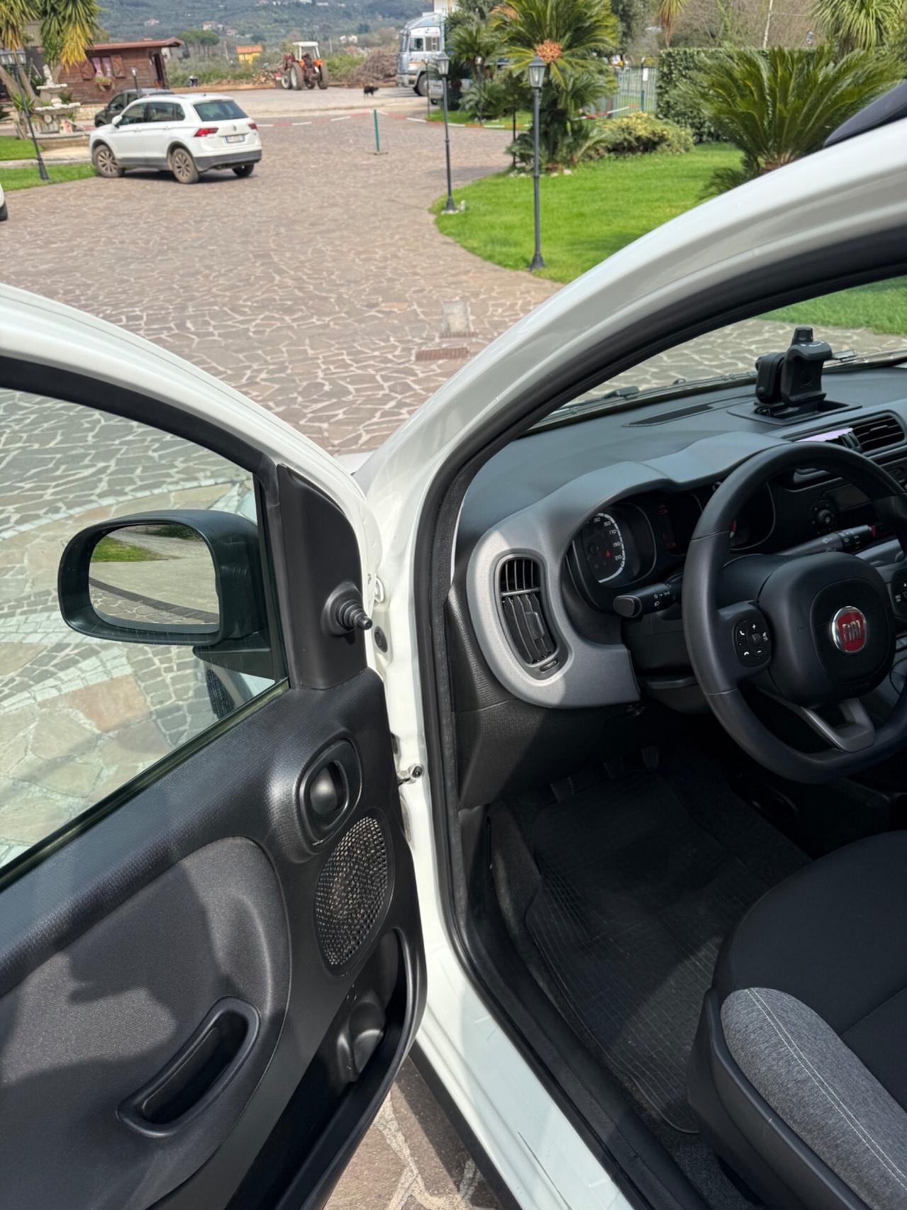 Fiat Panda 1.0 FireFly S&S Hybrid City Cross