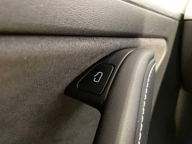 Tesla Model Y 320CV Batt.60kWh RWD - IVA ESPOSTA