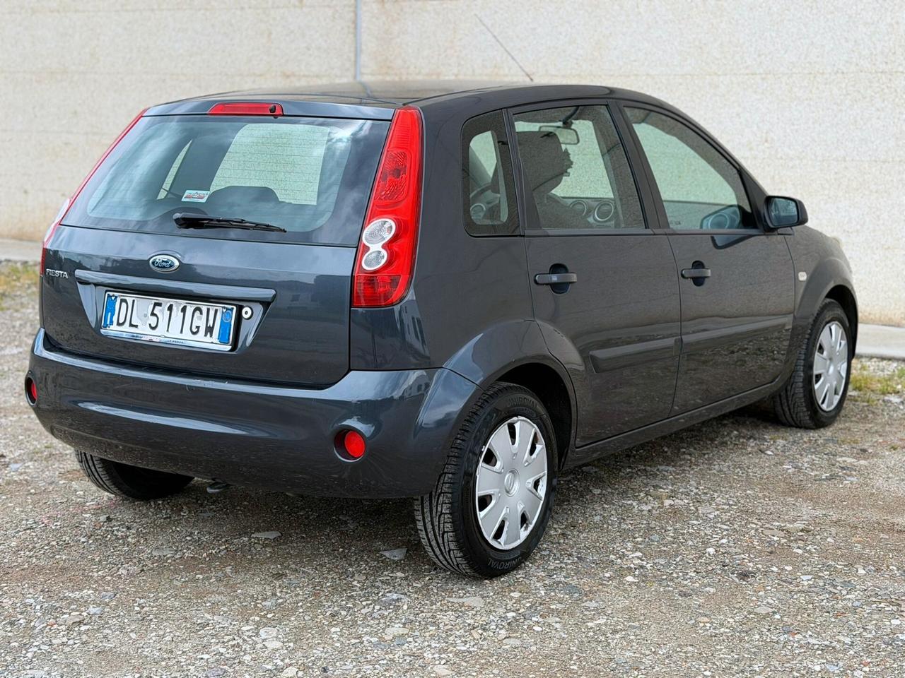 FORD FIESTA 1.2 BENZINA 75 CV
