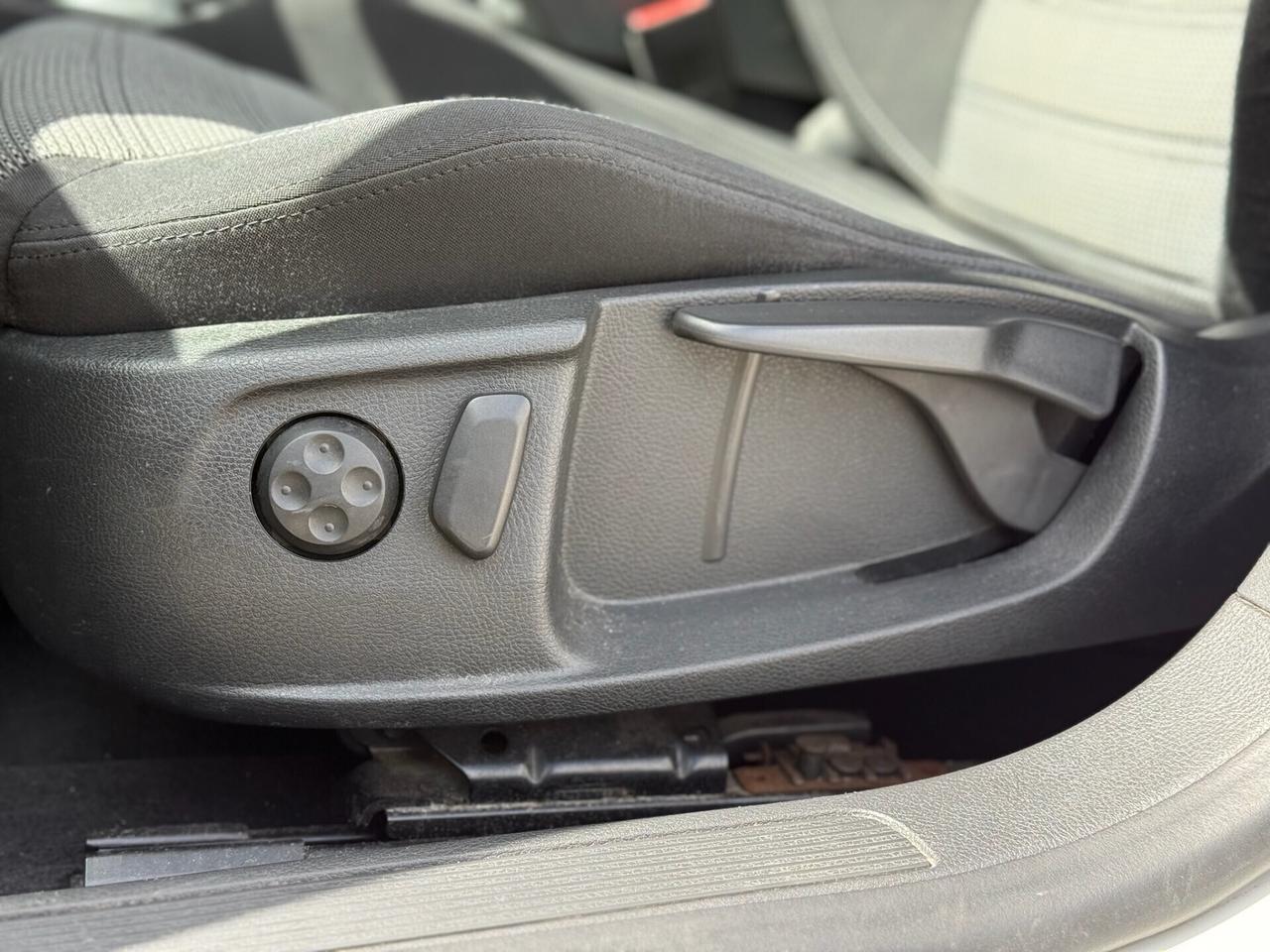 VOLKSWAGEN Passat CC 2.0 143cv TDI DPF DSG