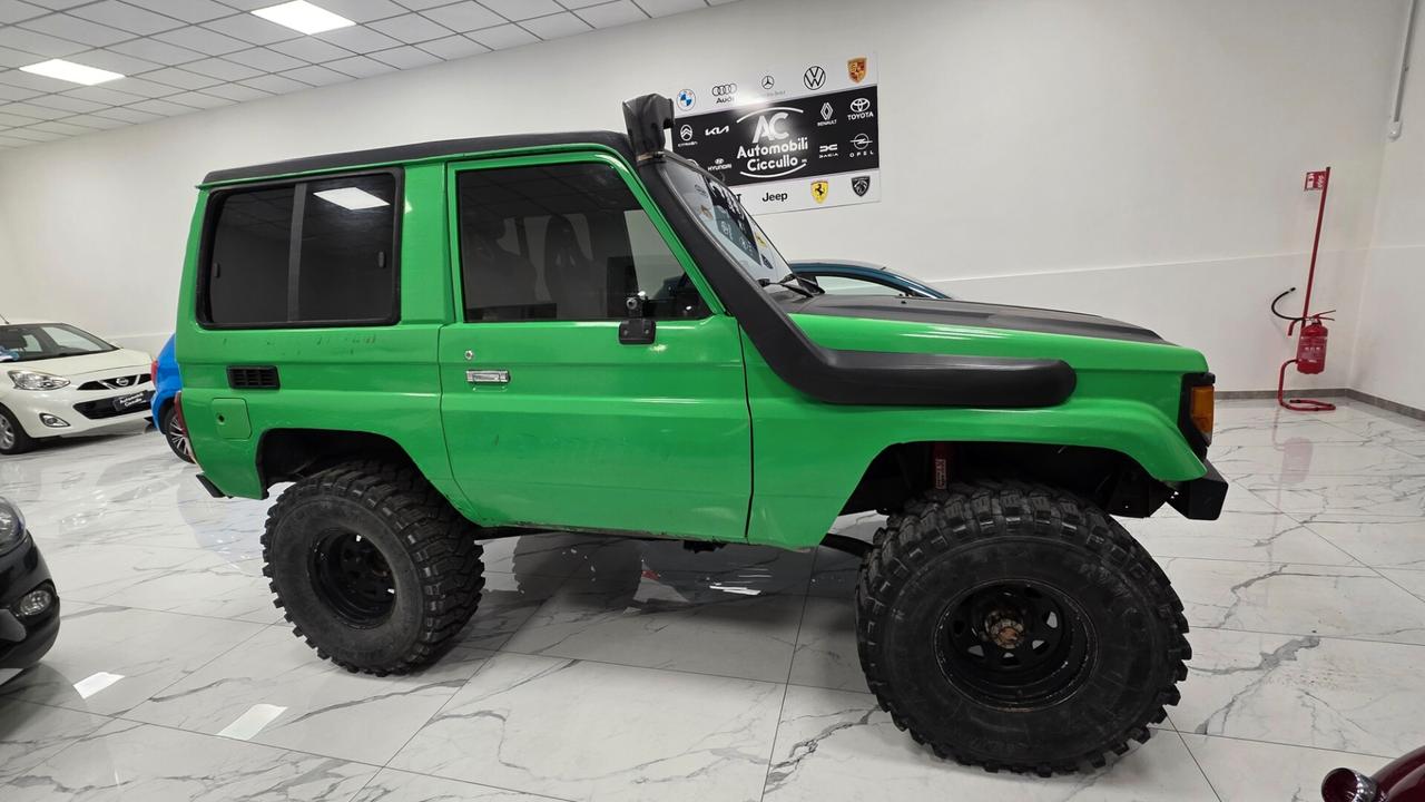 Toyota Land Cruiser II 2.4 turbodiesel SW LJ70
