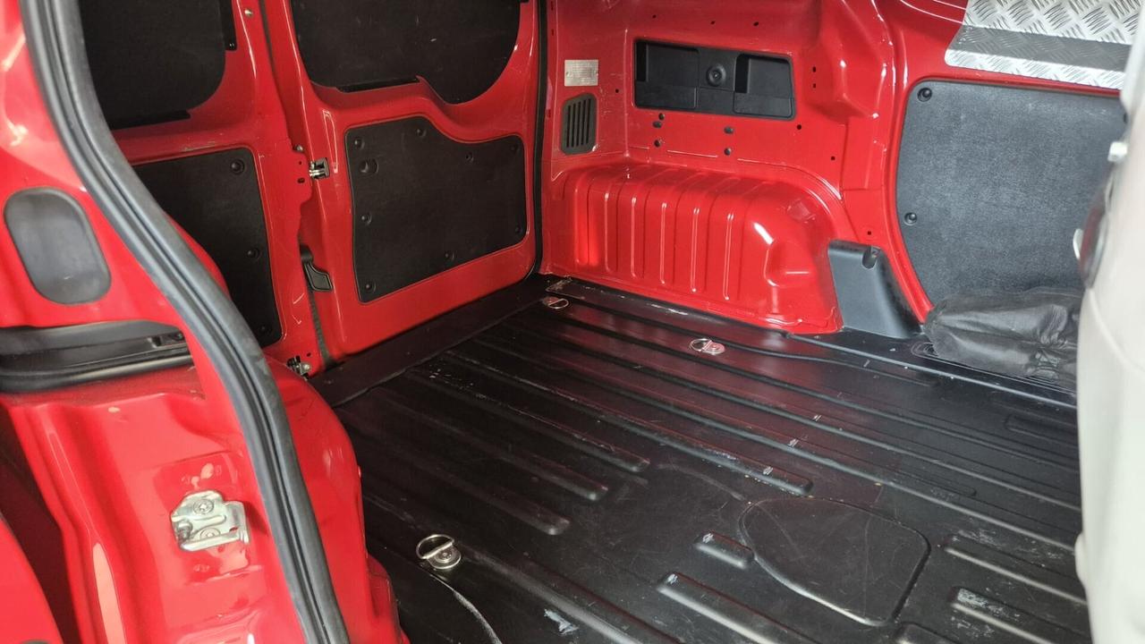 Fiat Fiorino 1.3 MJT 95 CV