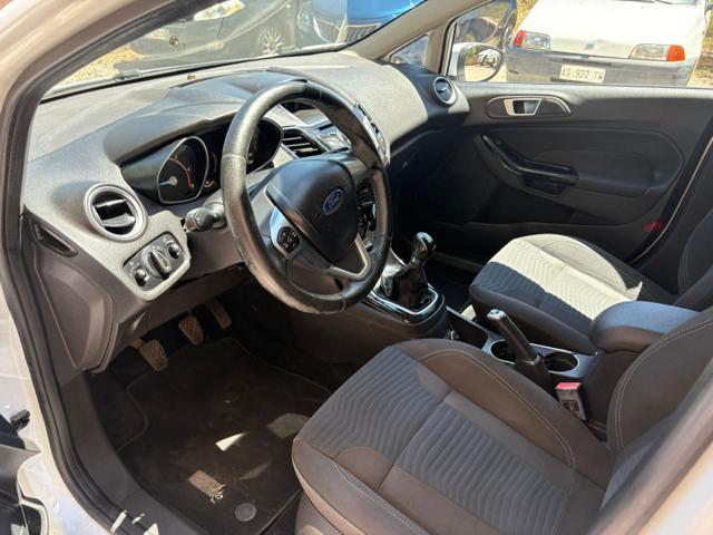 FORD Fiesta 1.6 TDCi 95CV 5 porte Titanium